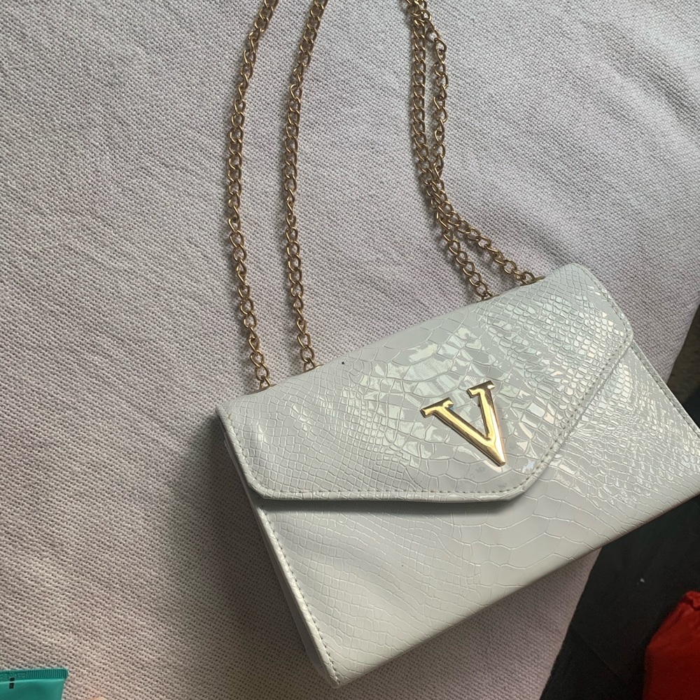 Purse - Picture 2 of 3